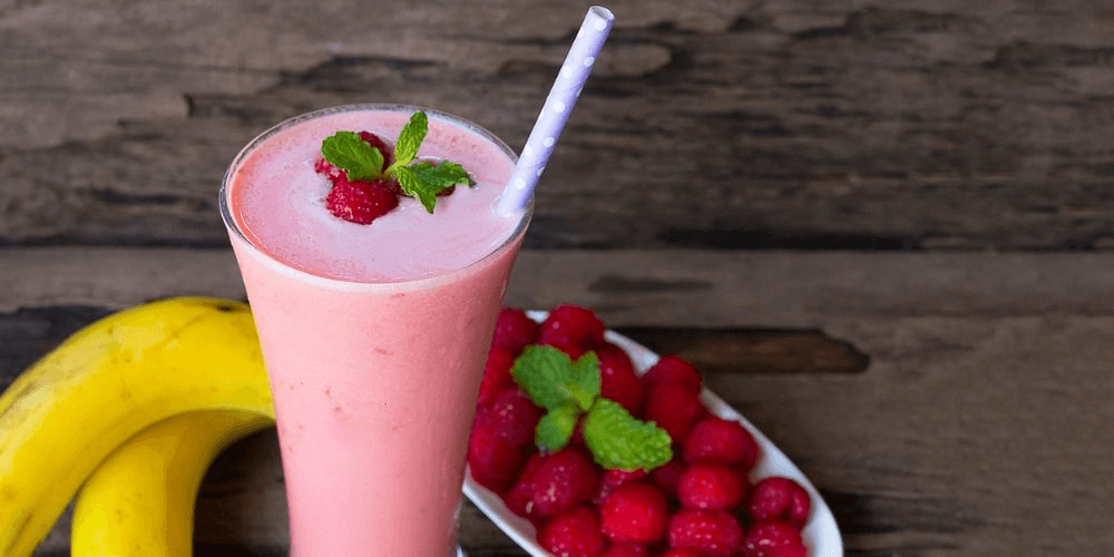 Himbeer-Bananen-Drink - Rezepte Trinknahrung - Dolpedia